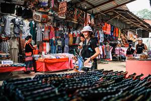 BIB: 
                            <button type="button" onclick="openModal(25580986)" class="btn btn-primary btn-sm float-right btn-popup" data-toggle="modal" data-target=".modal-high-quality">
                        <i class="fas fa-shopping-cart"></i> Add to Cart
                    </button>
                                            <button type="button" onclick="isThisMe(25580986, true)" class="btn btn-success btn-sm float-right btn-popup btn-isme hidden" data-toggle="tooltip" data-placement="bottom" title="นี่คือรูปของคุณใช่ไหม คลิกที่นี่เพื่อเอาเข้าอัลบั้ม">
                        <i class="fas fa-plus"></i> Add to album
                    </button>
                    <button type="button" onclick="isThisMe(25580986, false)" class="btn btn-warning btn-sm float-right btn-popup btn-isnotme hidden">
                        <i class="fas fa-ban"></i> Remove from album
                    </button>